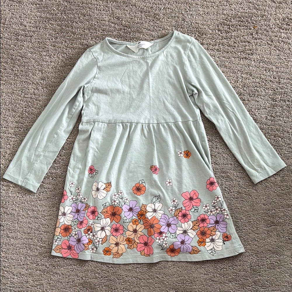 H&M White Long Sleeve Flower Dress